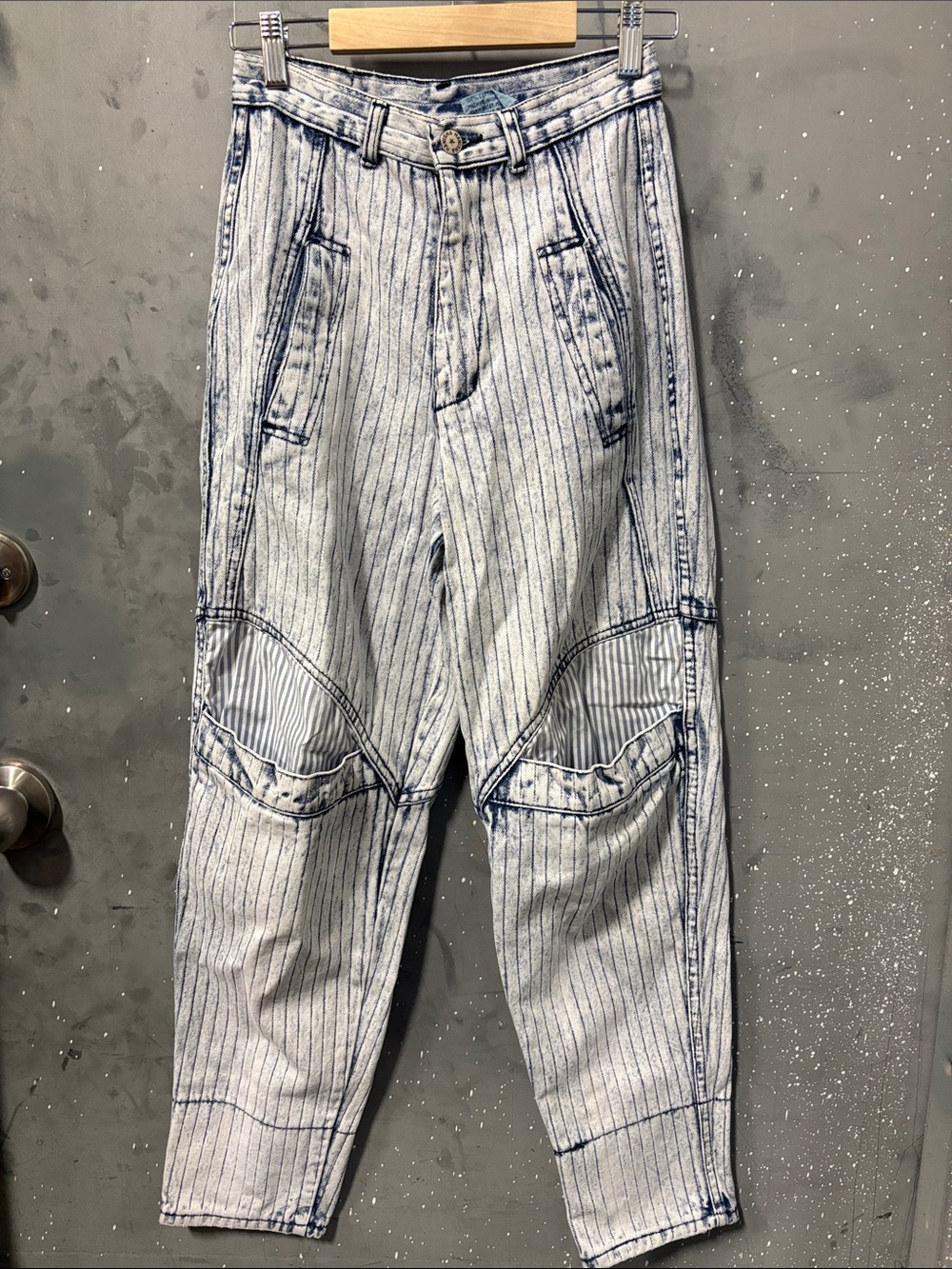 Vintage 1980s Striped Light Blue Knee Pocket Acid Wash Jeans